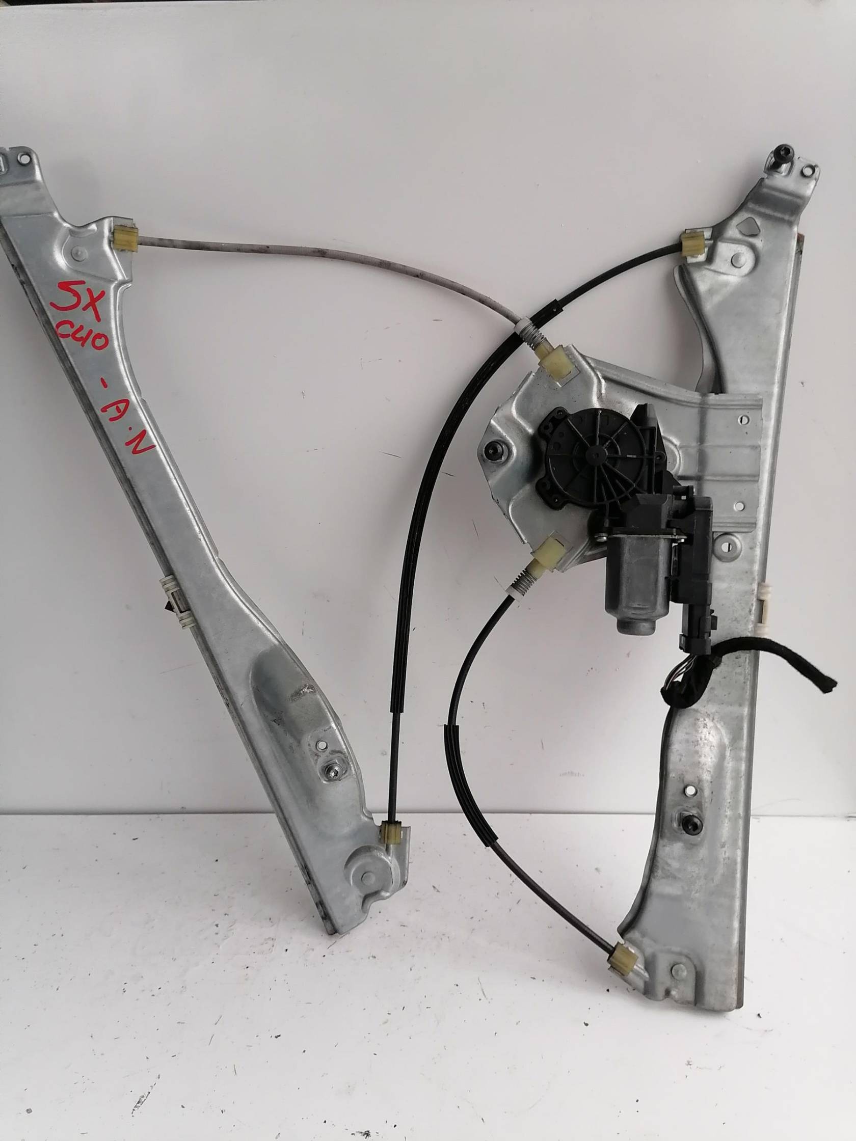 Alzacristallo elettr. porta ant. sx.